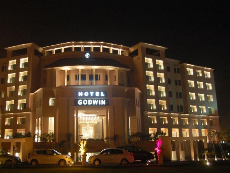 Godwin Hotel Meerut Exterior foto