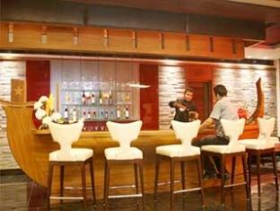 Godwin Hotel Meerut Exterior foto